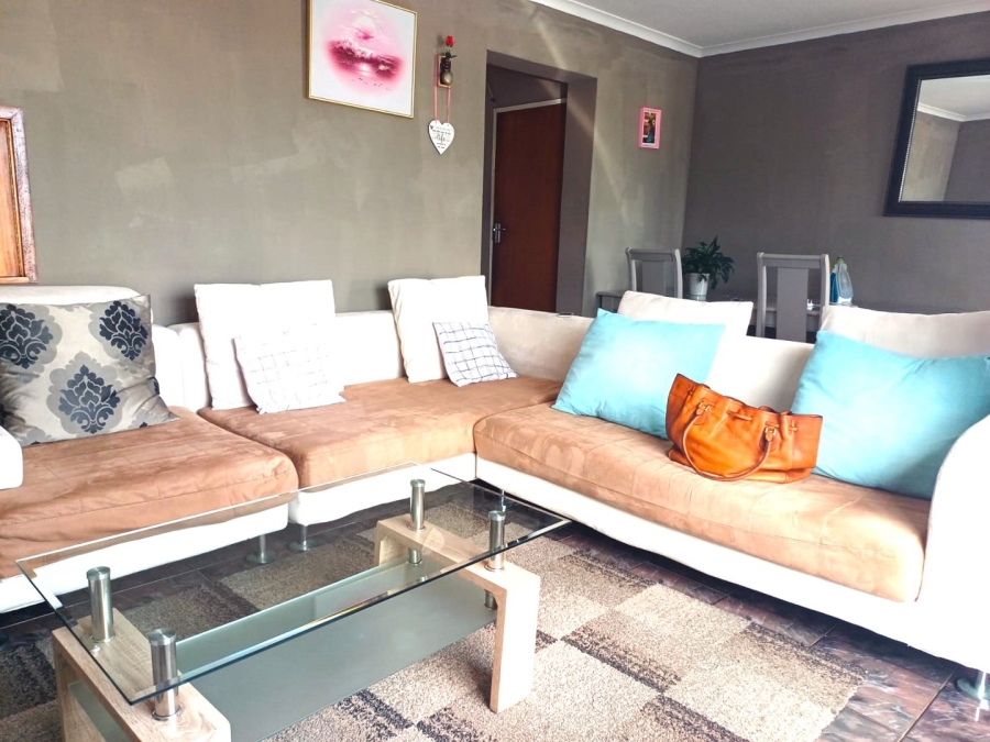 3 Bedroom Property for Sale in Montana Western Cape